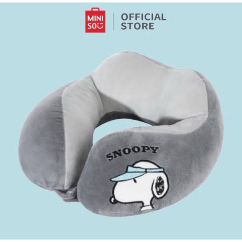Miniso Snoopy Neck Pillow / bantal leher snoopy