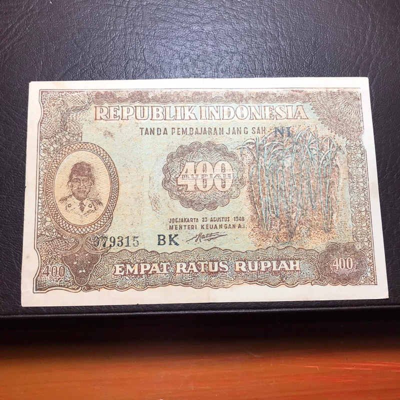 UANG KUNO ASLI INDONESIA Seri SOEKARNO ORI 400 Rupiah Tebu Langka No. 6383