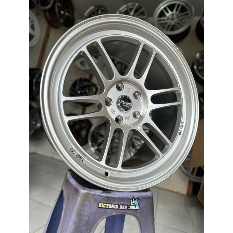Velg Mobil RPF Ring 18 pcd 5 Hiper silver