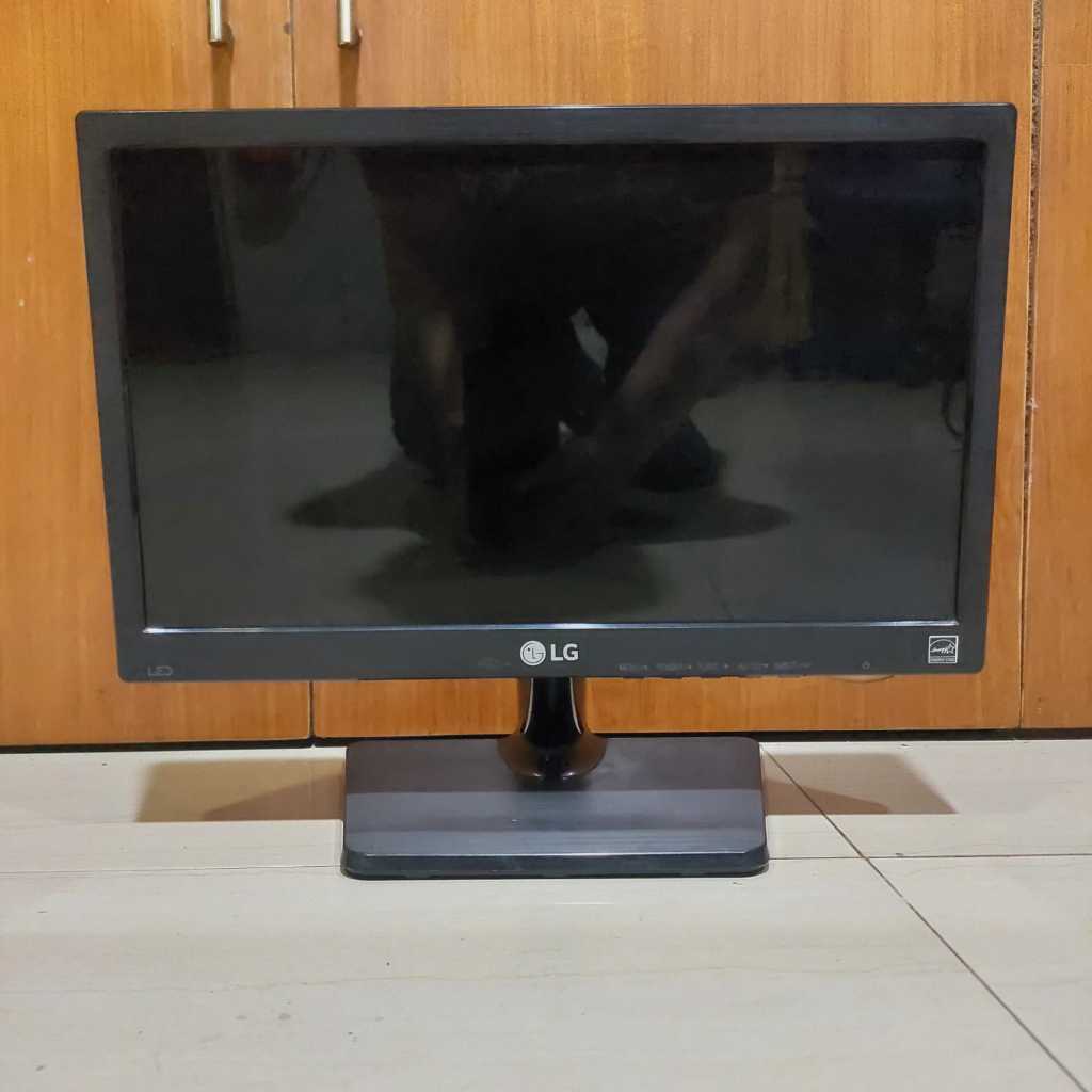 Monitor LED LG 16M37A-B 16 inch Widescreen