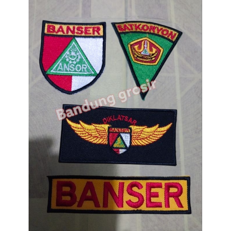 ATRIBUT BORDIR BANSER