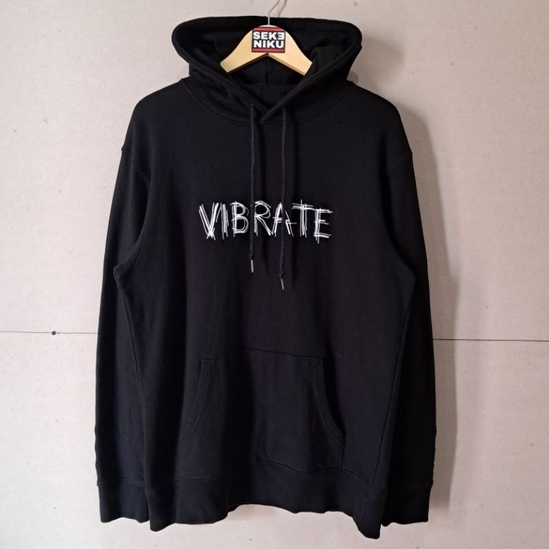 Hoodie VIBRATE Big logo Bordir bahan babyteri tebal