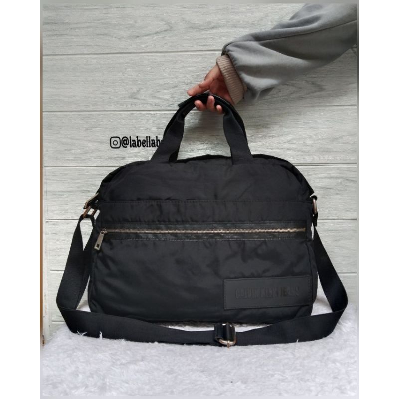 Calvin Klein Jeans Tas Selempang Pria Messenger Bag