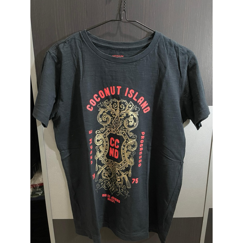 Coconut Island Beach T-Shirt Black. 100% Original. Size S. Baju santai pantai coconut island. 2nd
