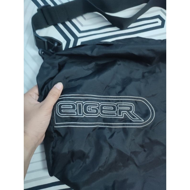 Tas Selempang Eiger Clasik second