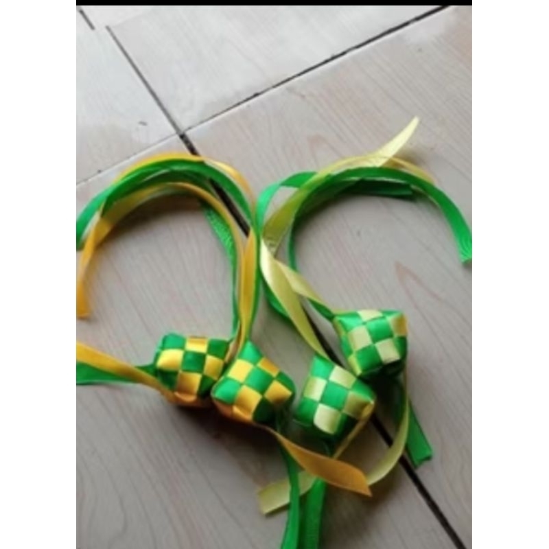 

ketupat hiasan idul Fitri pita satin isi 20 pcs Uk 3-4cm