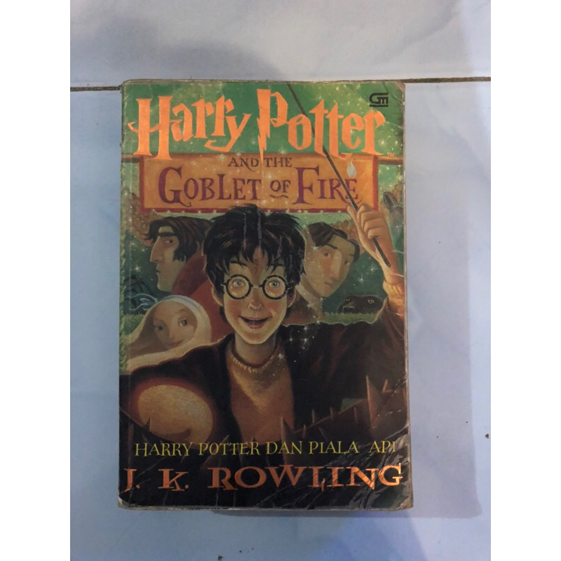 PRELOVED NOVEL HARRY POTTER AND THE GOBLET OF FIRE J K ROWLING ORIGINAL GRAMEDIA 100%