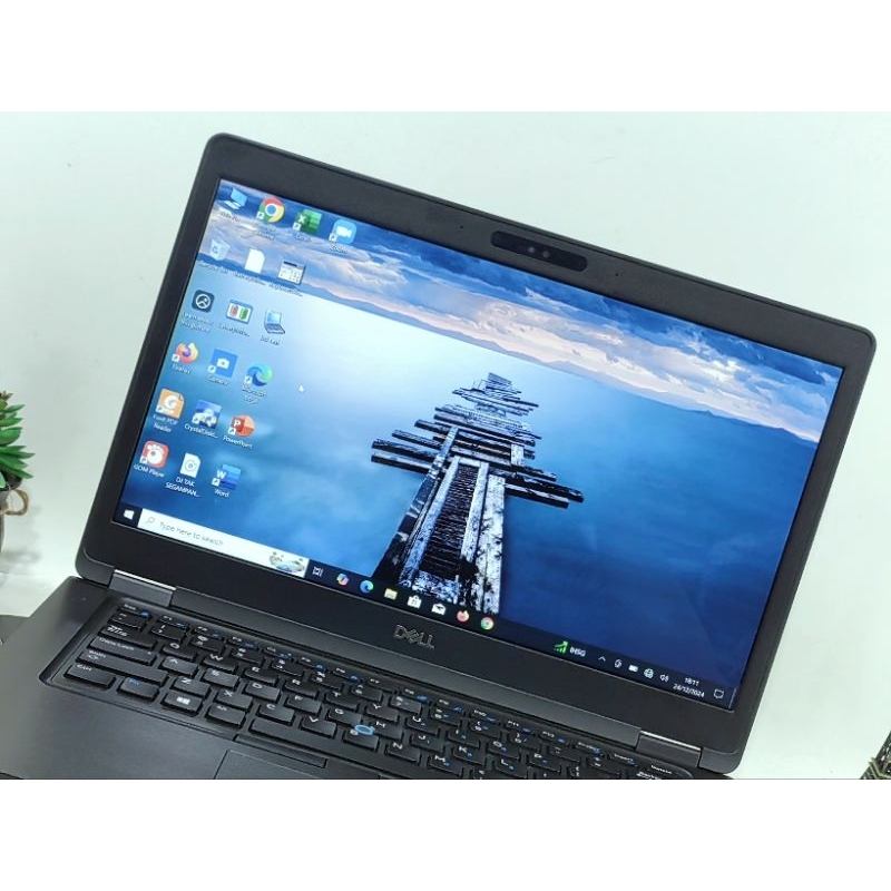 LAPTOP DELL LATITUDE 5490 TOUCHSCREEN