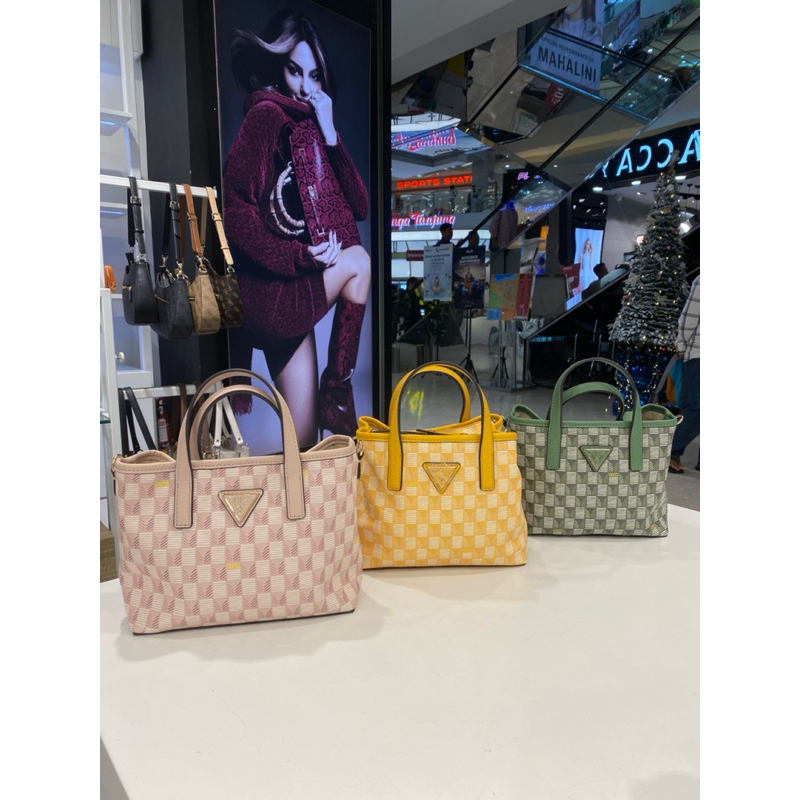 ✨GUESS MINI TOTE BAG - jastip tas wanita guess tote ready✨