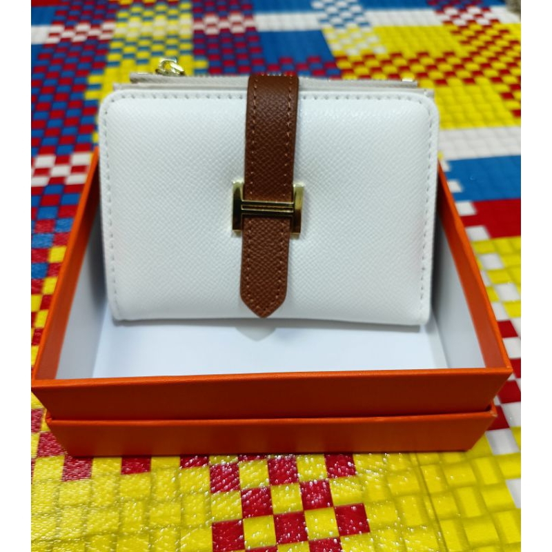 Dompet tipis kecil lipat Kremes