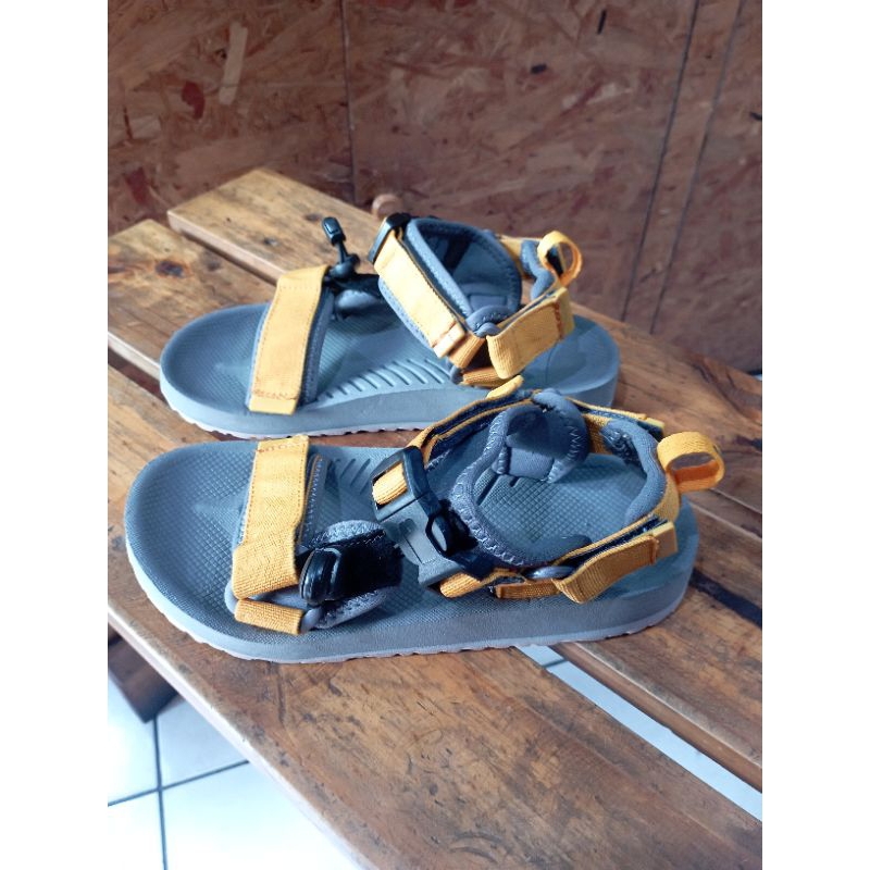 Sandal Wakatobi Petualang