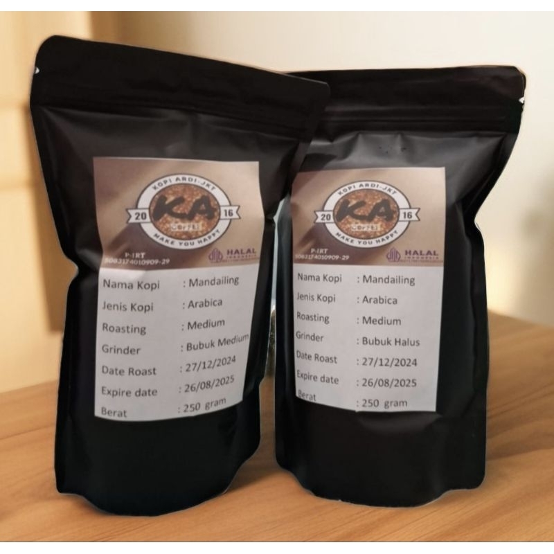 

Kopi Biji Roasting/bubuk Arabica Fullwashed Mandailing Sumatera Utara 250 gram