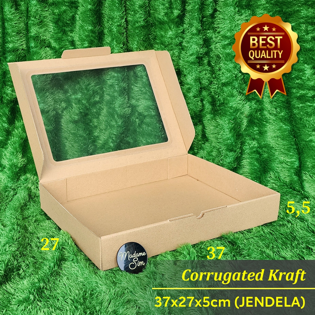 

GIFT BOX - KOTAK HAMPERS - DUS CORRUGATED 37x27x5 - JENDELA (ISI : 10 PCS)