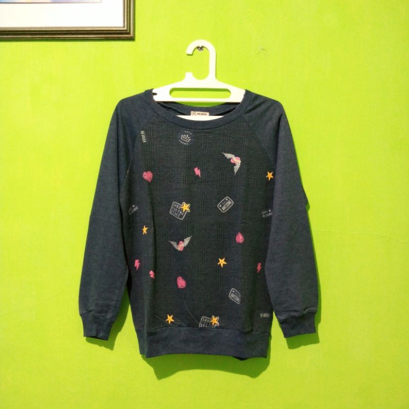 Nevada - sweatshirt wanita remaja branded original | sweater kaos lengan panjang preloved