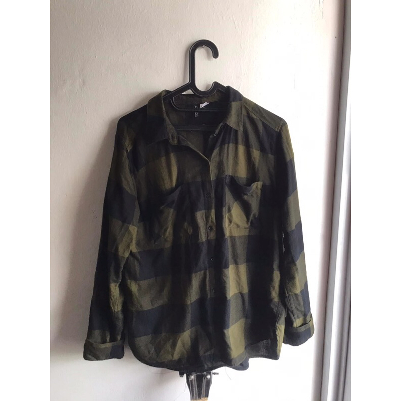kemeja flannel h&m