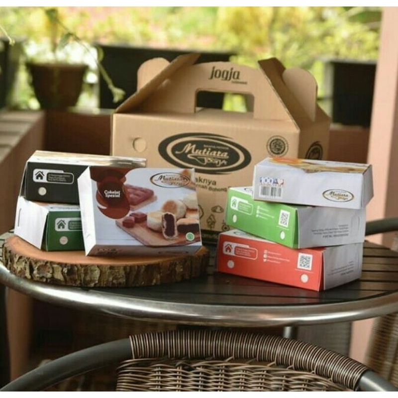 

Bakpia Mutiara Jogja Vacum Pack isi 15