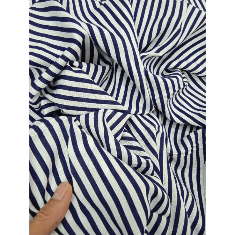 KAIN KATUN RAYON PREMIUM IMPORT MOTIF SALUR NAVY PUTIH