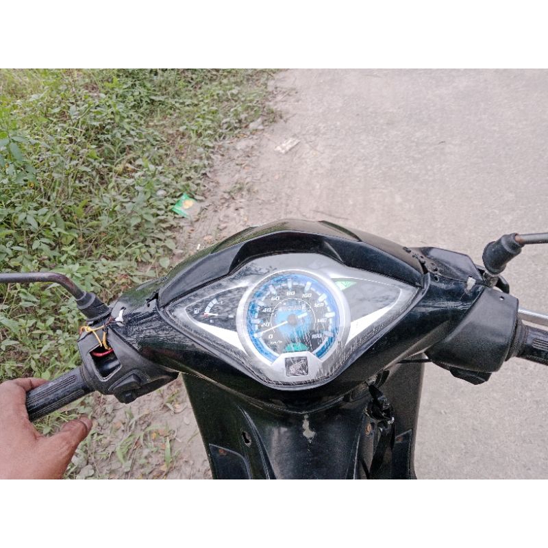 stang supra helm in batok supra helm in spedometer supra helm in original kepala supra125 helm in fu