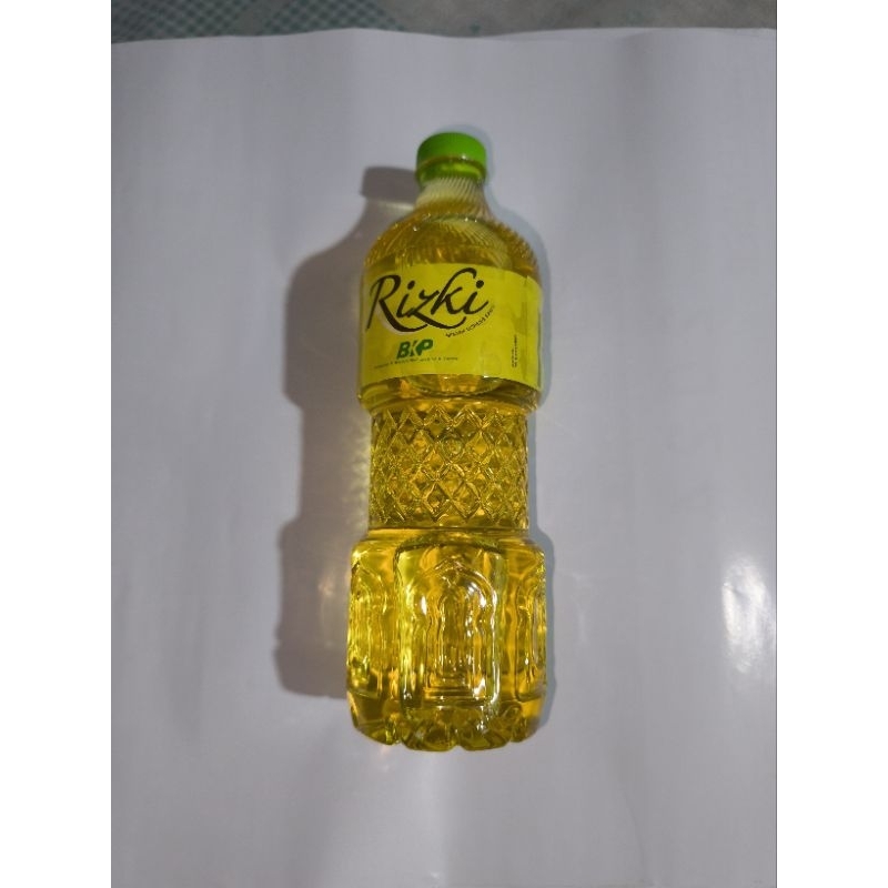 

JKL Minyak goreng RIZKI BOTOL isi bersih 850ml. Jual per 1 lusin (12 botol)