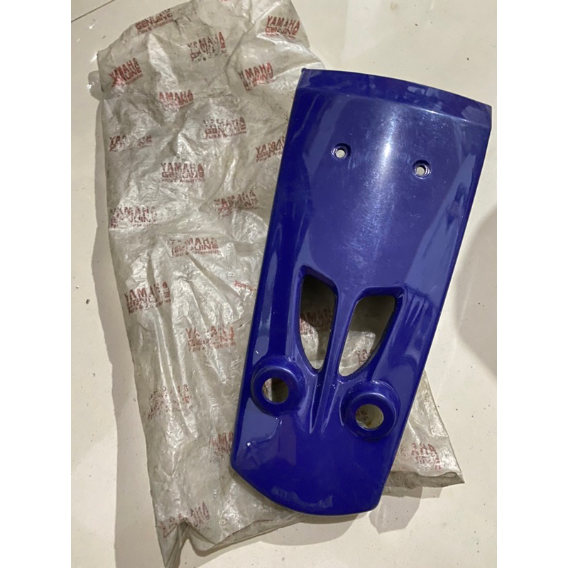 panel dasi depan Yamaha F1zr fizr f1Z R Vega lama original warna ungu