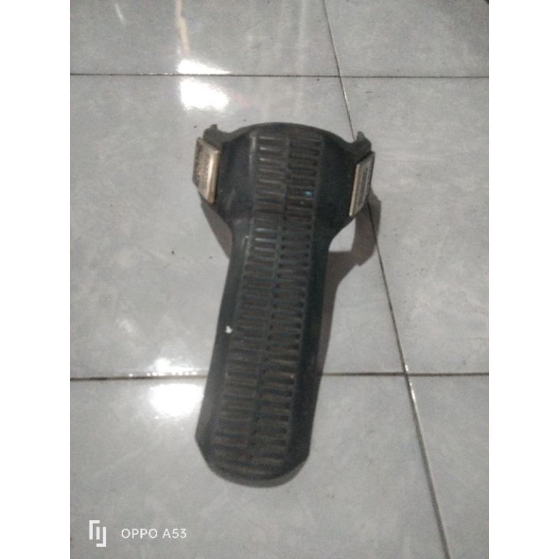 Karet pelana sayap Astrea Star Astrea 800 ori