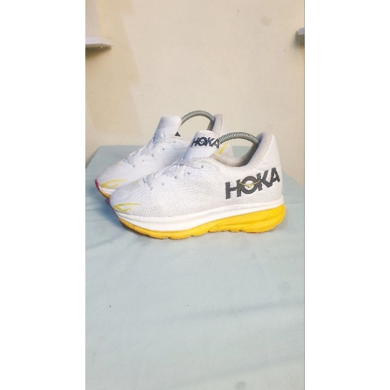 Sepatu Olahraga Unisex Hoka Second Brand Trifting