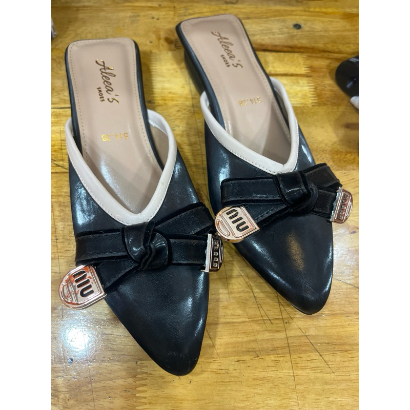 flatshoes 2 CM hitam kerja