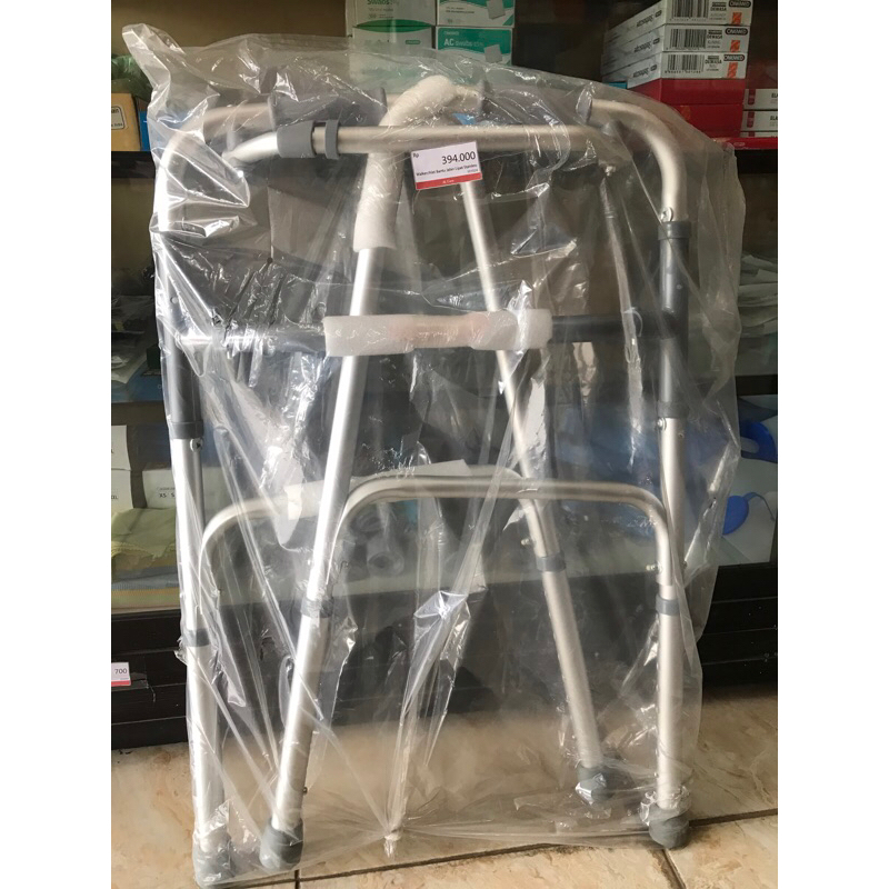 Walker Lipat Lansia Stenlist