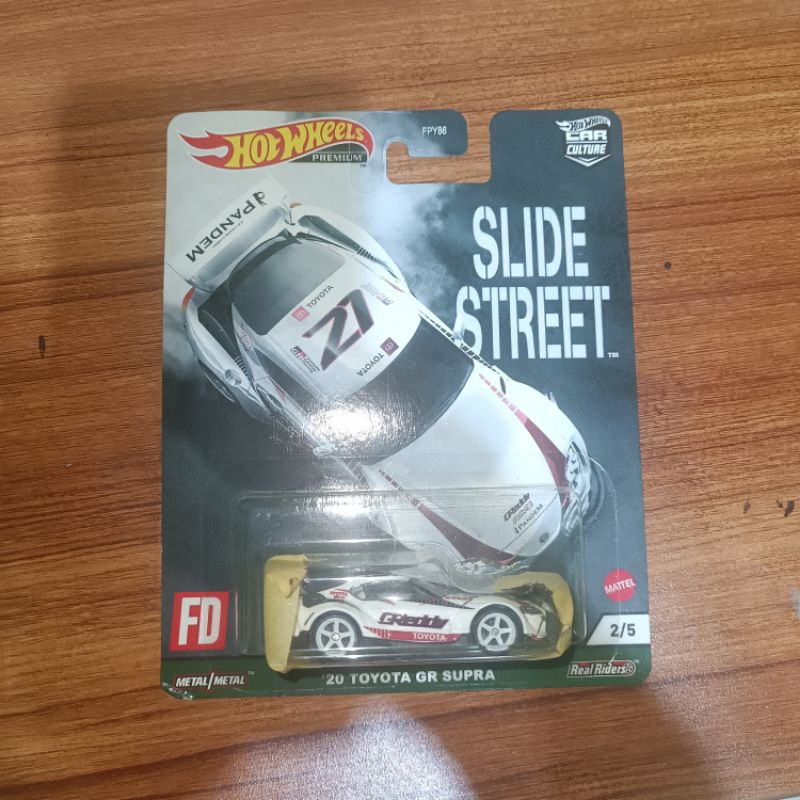 Hotwheels Toyota Pandem GR Supra Slide Street