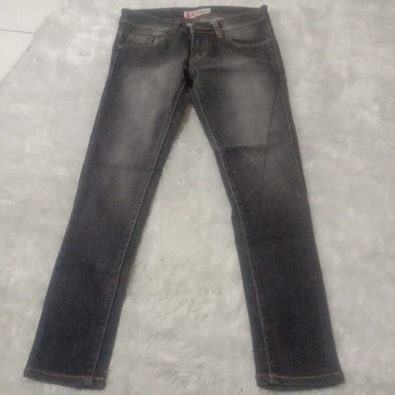 Celana Jeans Levis Wanita
