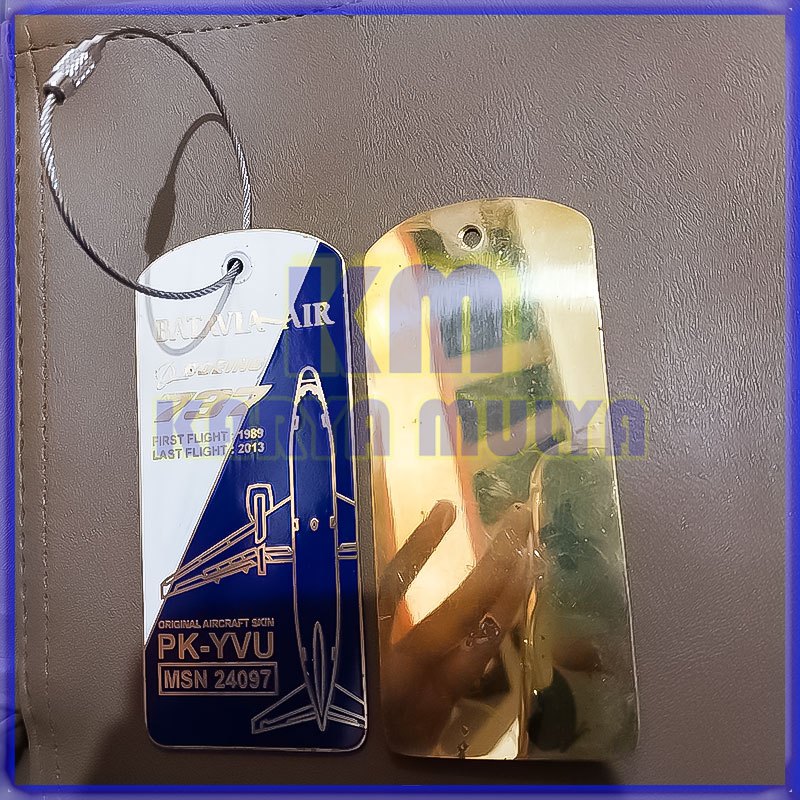 Gantungan Kunci Pesawat Batavia Air Warna Biru Ganci Pesawat Custom Bahan Logam - KM