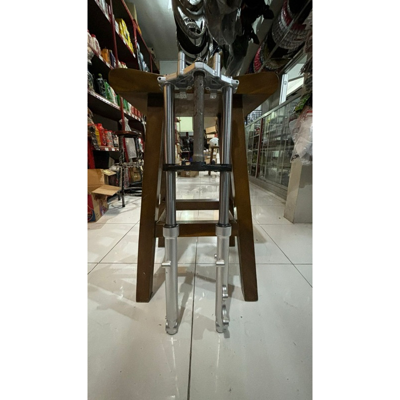 SUSPENSI DEPAN RX KING