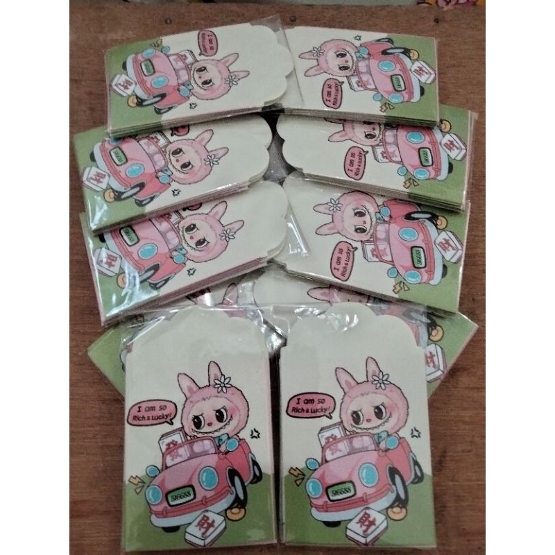 

Amplop lebaran motif labubu