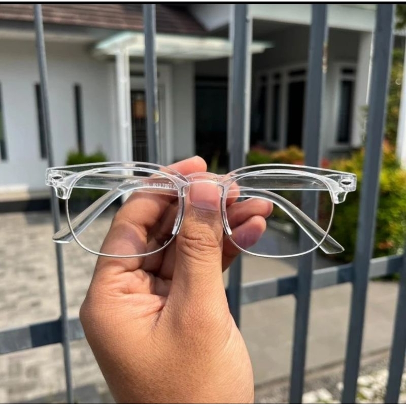 frame kacamata gaya clubmaster