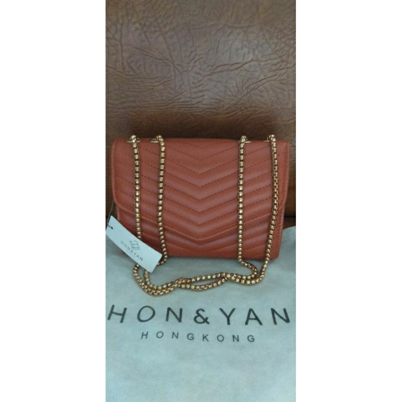 Tas slempang wanita hon&yan