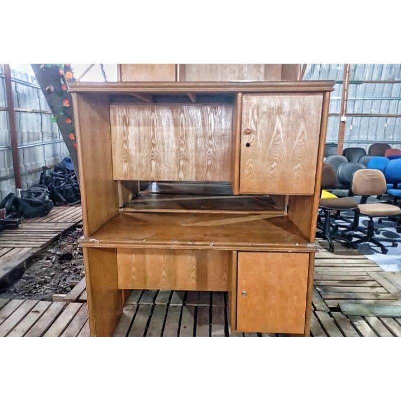 Meja Kantor Bekas Paling Murah