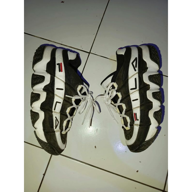 Fila Barricade black white