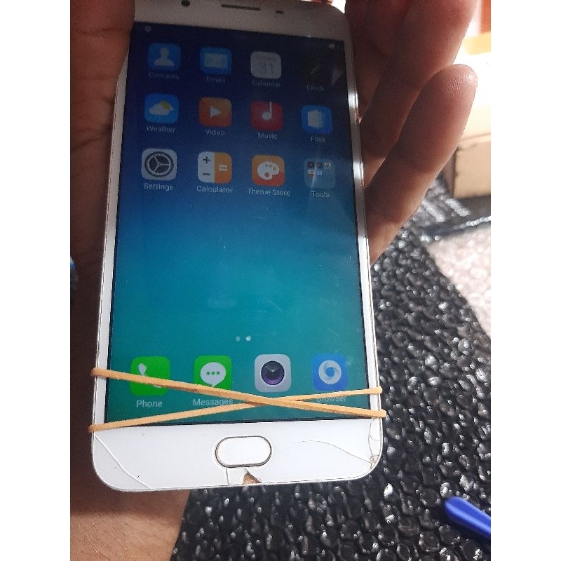 LCD OPPO F1S A1601 baca deskripsi ada minus bekas copotan hp