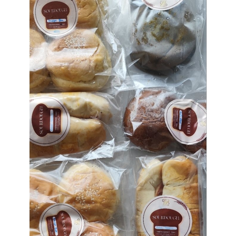 

SOURDOUGH ( BURGER BUN ISI 4, CHOCO CHEESE, CHOCO BANANA, MATCHA) - SERAKITCHEN