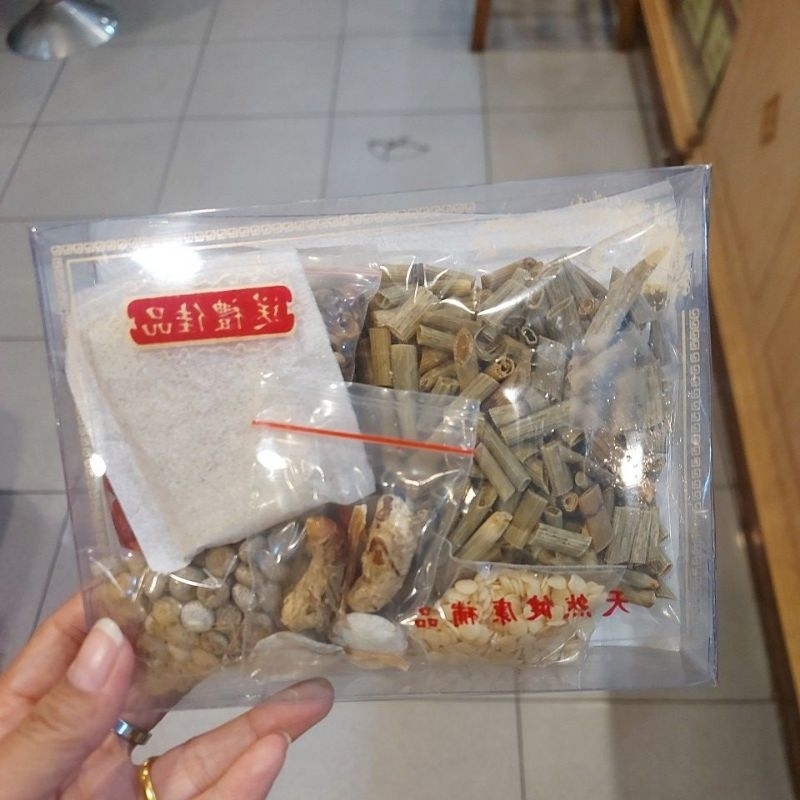 

ramuan herbal ming mu yang yen tang untuk kesehatan mata