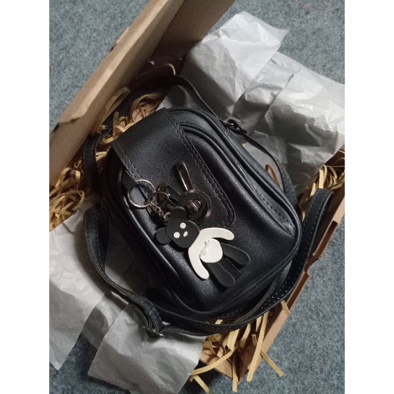 

Gift Box Tas Wanita free kartu ucapan Gift box ulangtahun Giftbox wisuda Giftbox wanita