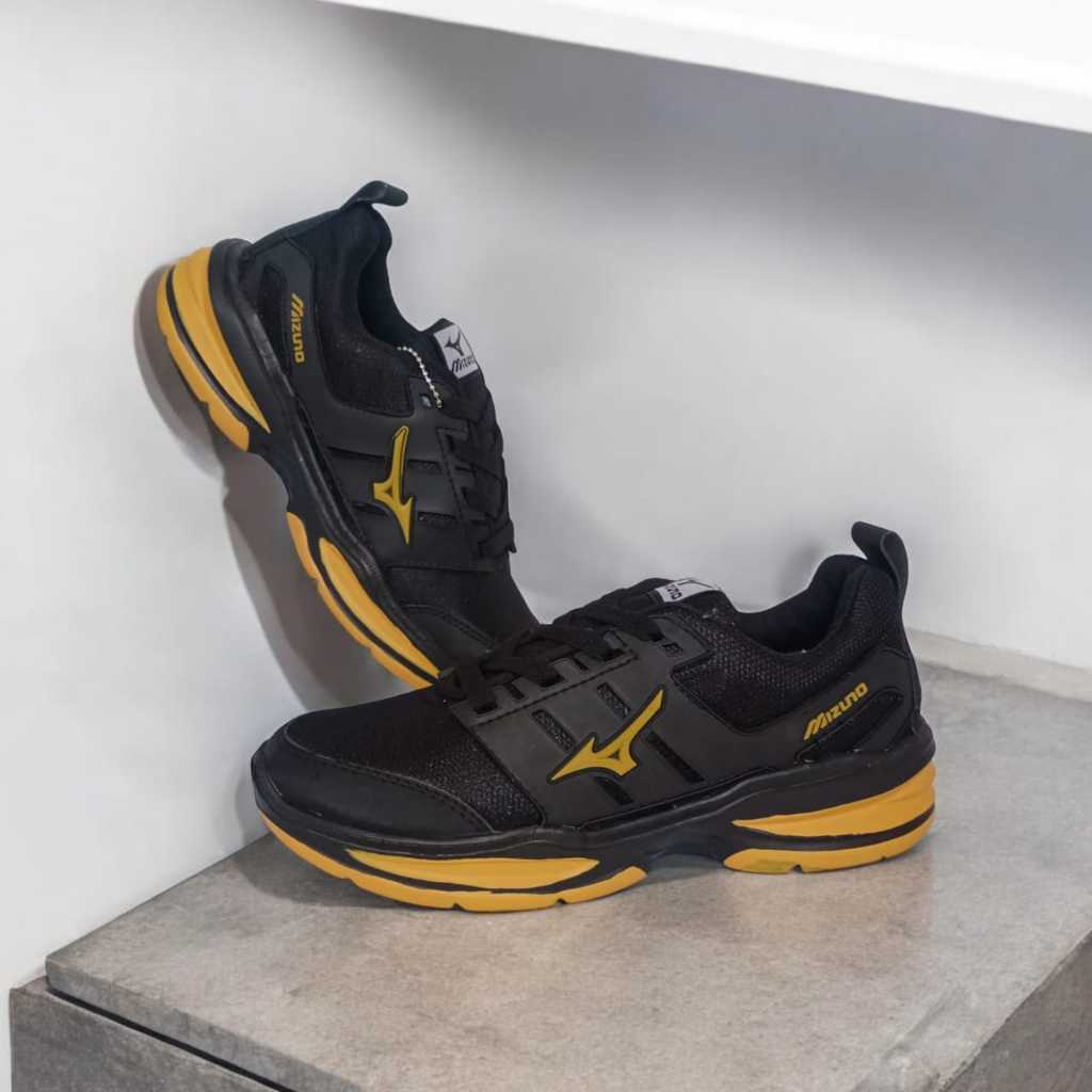 SEPATU HITAM GOLD PRIA WANITA DISTRO SEPATU SEKOLAH KERJA HITAM POLOS TERBARU KEREN KOREAN STYLE