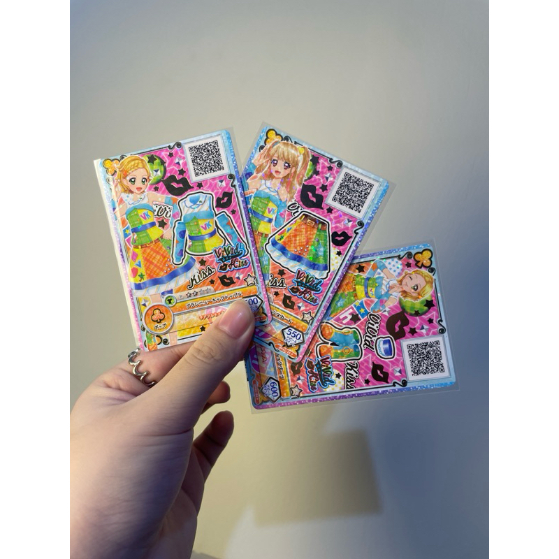 AIKATSU SERIES AIKATSU PARADE VIVID KISS HINAKI SHINJO MIKURU BRAND NEW LOOK COORD