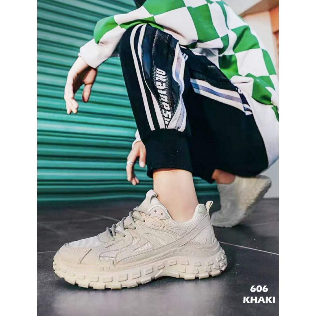 NEW KEKINIAN Sepatu Kasual Jalan-jalan Kekinian Sepatu Santai Import Sepatu Sneaker Sport Pria Impor