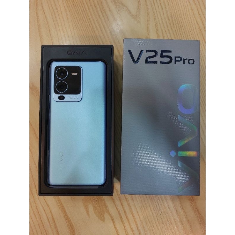 Vivo V25 Pro second