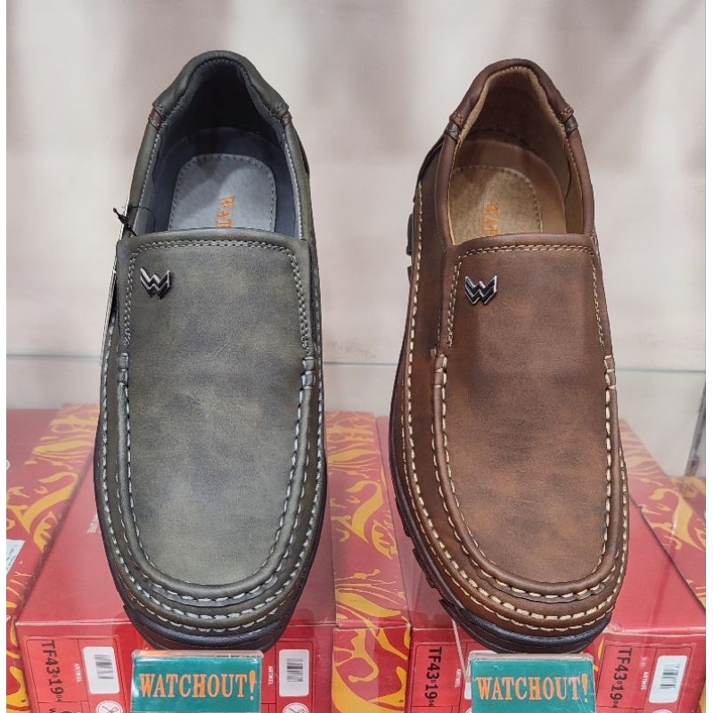 Sepatu Casual Pria Slip On Ringan dan Anti Slip WATCHOUT 100% Original