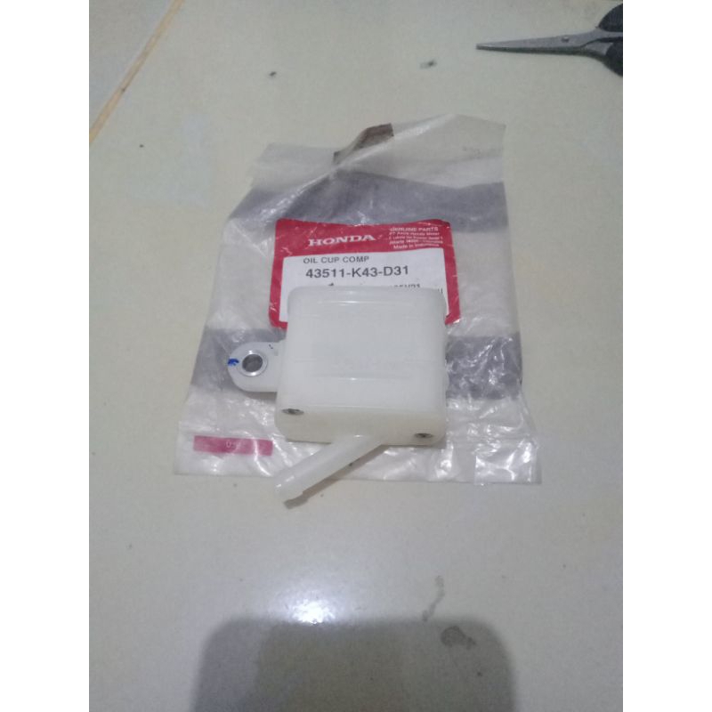 tangki tempat minyak rem belakang oil cup comp new cb 150r k15p cb 150x cbr 150r k45G cbr 150r k45N 