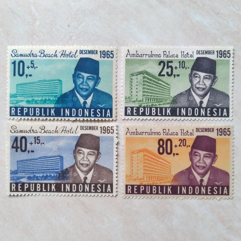 

Perangko Prangko Kuno Set Lengkap Seri Hotel-Hotel Pariwisata 1965 Mint - YN2136