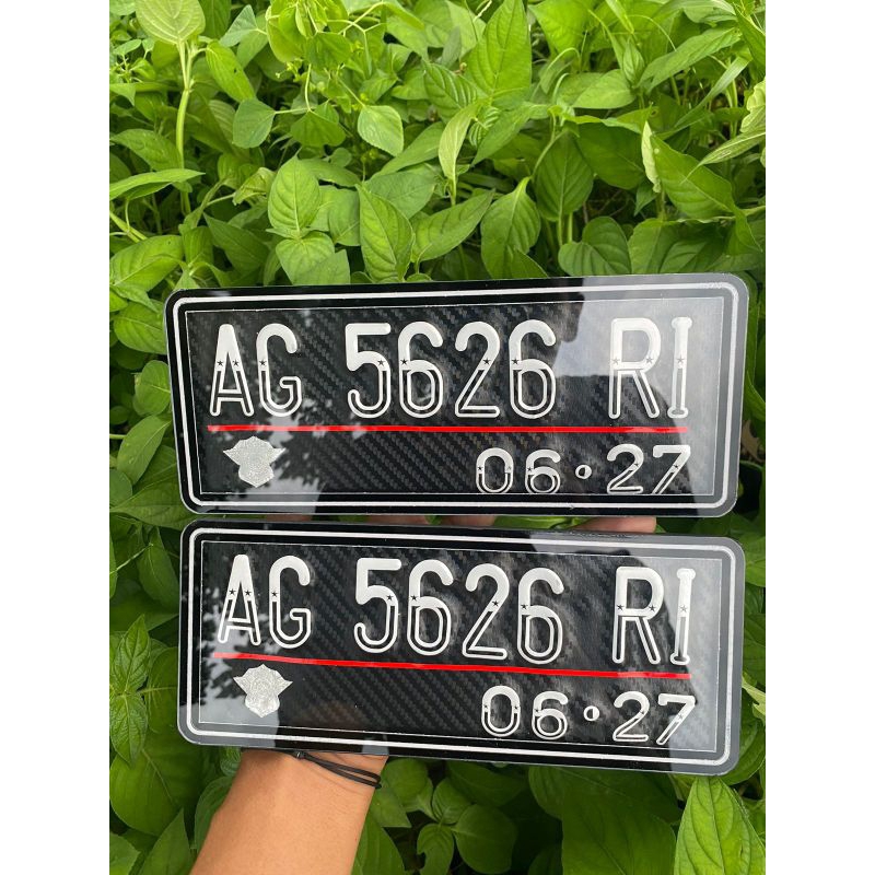 PLAT MOTOR KARBON HITAM//PLAT MOTOR BAUT TANAM//PLAT MOTOR VARIASI//