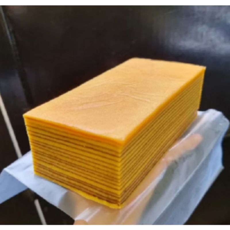 

lapis legit hampers imlek / lapis legit